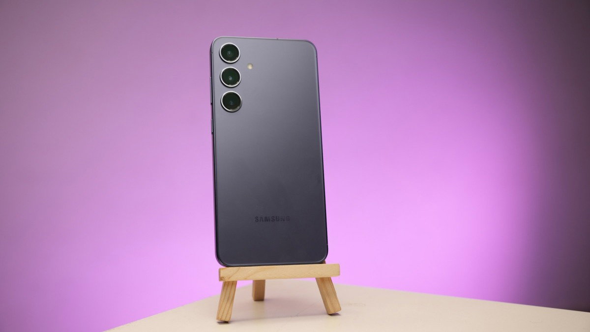 Telemóveis Samsung abaixo dos 500 € que valem a pena em 2026