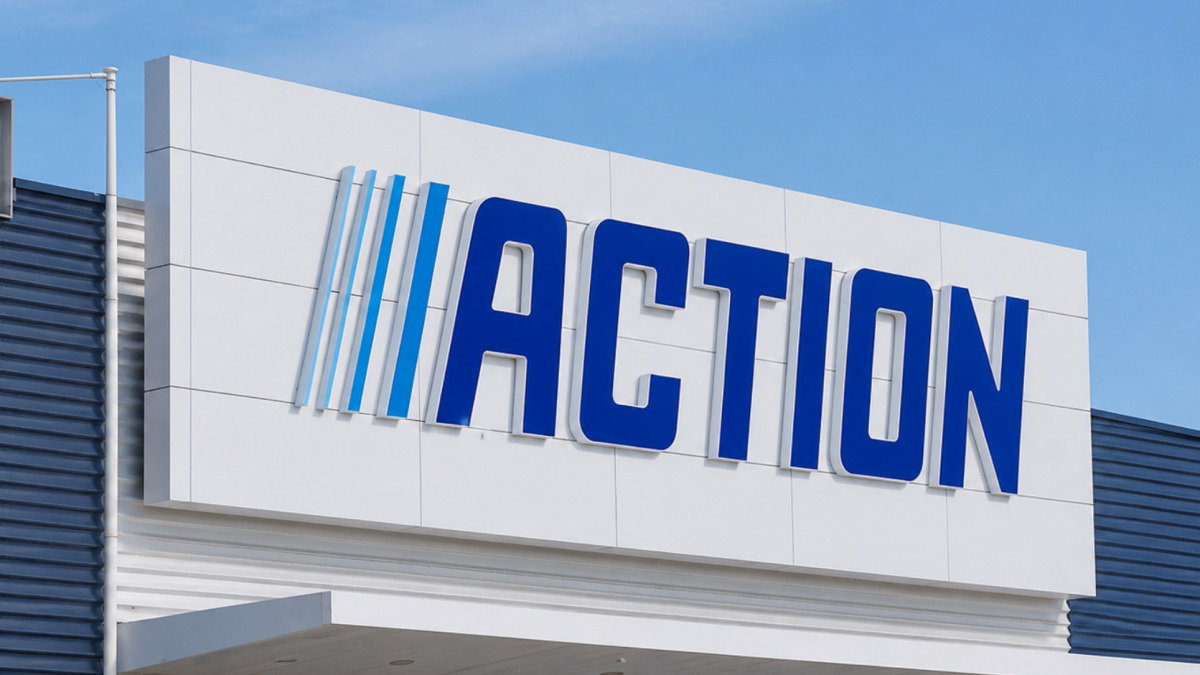 Cabo 6‑em‑1 da Action a 3,29 €: a solução barata para eliminar a bagunça de fios