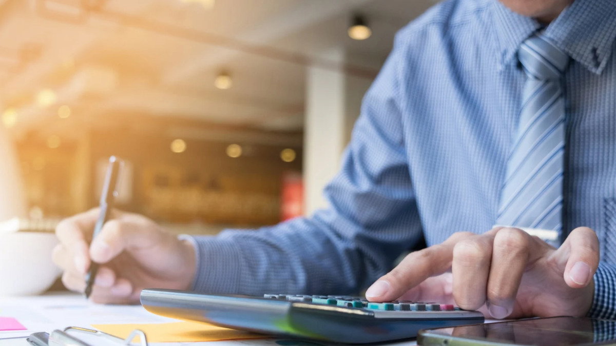 Corte no IRS em novembro de 2026: o que muda no teu salário e como aproveitar nas compras de tecnologia