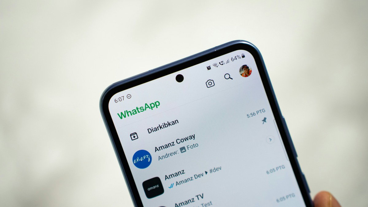 WhatsApp testa nova aba de contactos no Android – o que muda a tua experiência