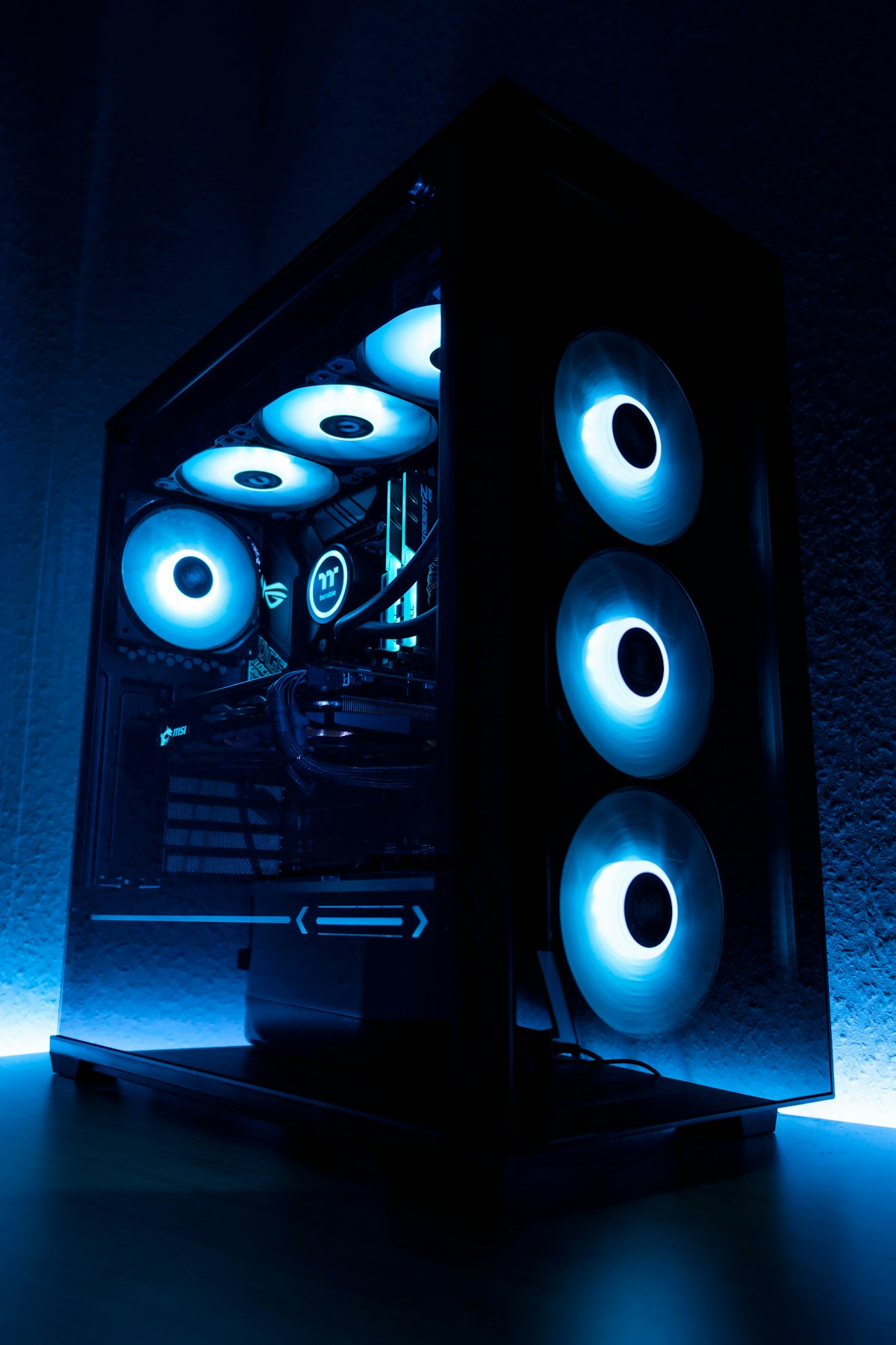 Comprar um PC Gaming em 2026: o que realmente importa (e o que é só número bonito)